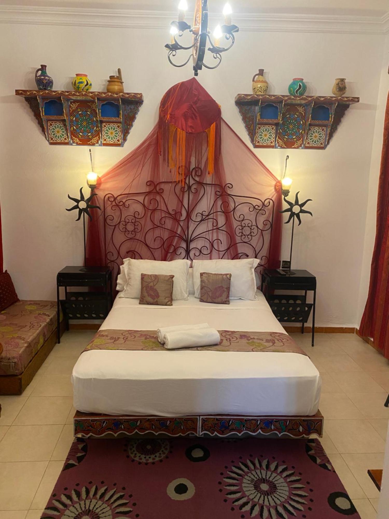 Hotel Casa Khaldi เชฟชาอูน ภายนอก รูปภาพ